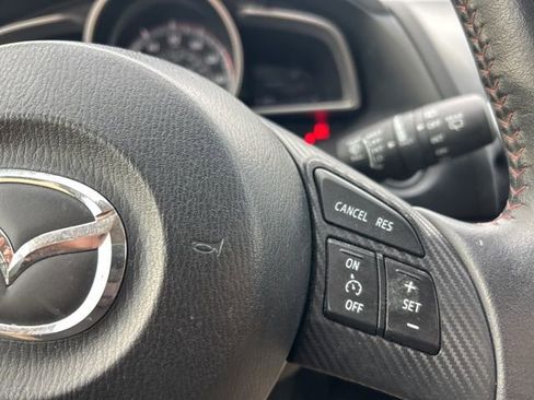 Used 2014 MAZDA MAZDA3 i Grand Touring image 21