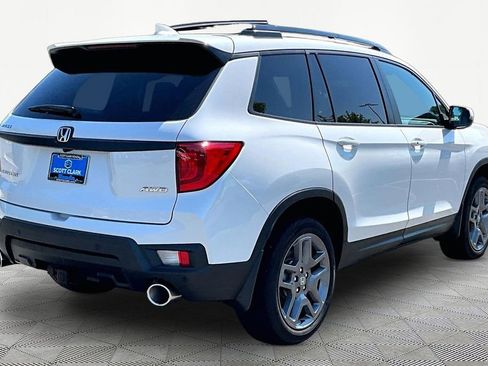 Used 2023 Honda Passport EX-L image 6