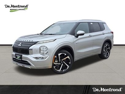 New 2025 Mitsubishi Outlander SEL