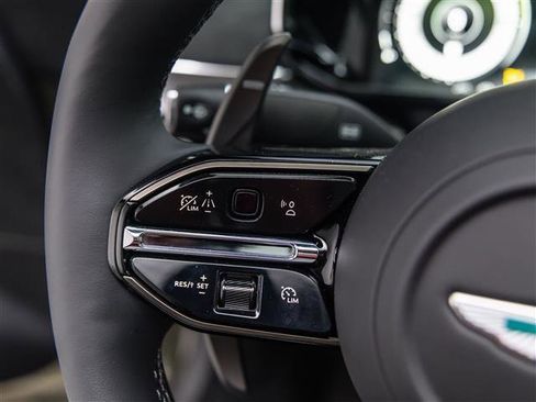 New 2026 Aston Martin V8 Vantage S image 35