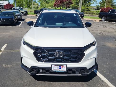 Used 2023 Honda CR-V Sport image 2