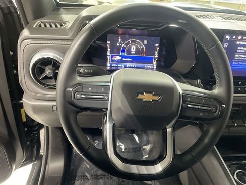 Used 2023 Chevrolet Colorado LT w/ LT Convenience Package image 14