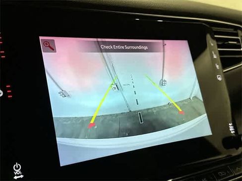 Used 2023 Jeep Wagoneer L Series III w/ Preferred Equipment Group image 23