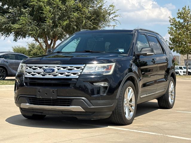 Used 2019 Ford Explorer XLT w/ Equipment Group 202A FWD image 7