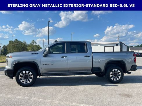 Used 2024 Chevrolet Silverado 2500 Custom w/ Custom Value Package AWD/4WD image 6
