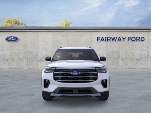 New 2026 Ford Explorer Active image 6