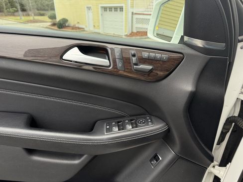 Used 2014 Mercedes-Benz ML 350 4MATIC image 38