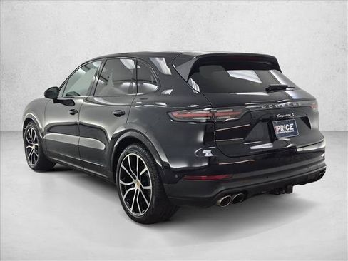Used 2022 Porsche Cayenne S AWD/4WD image 8