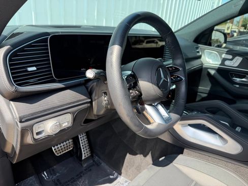 Used 2025 Mercedes-Benz GLE 53 AMG 4MATIC Coupe image 17