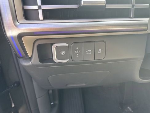 Used 2026 Hyundai Santa Fe Limited image 16