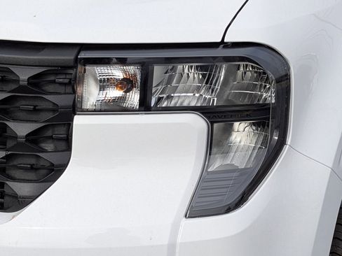 New 2026 Ford Maverick XL AWD/4WD image 9