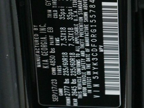 Used 2024 Kia Sportage EX AWD/4WD image 31