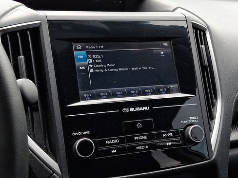 Used 2018 Subaru Crosstrek 2.0i Premium AWD/4WD image 18