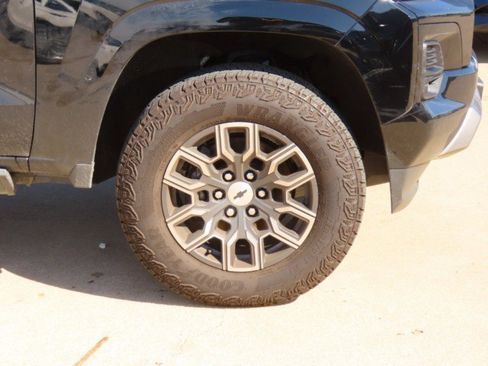 Used 2024 Chevrolet Colorado Z71 w/ Advanced Trailering Package image 7