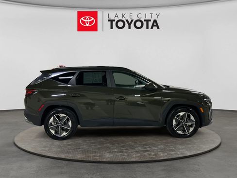 Used 2025 Hyundai Tucson SEL FWD image 11