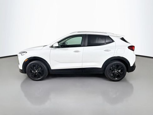 Certified 2024 Buick Encore GX Sport Touring FWD image 4