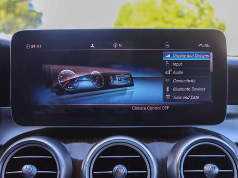Used 2019 Mercedes-Benz C 300 Sedan image 36