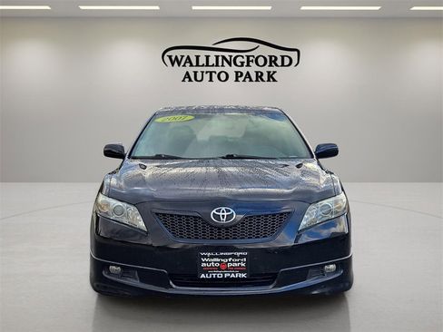 Used 2007 Toyota Camry XLE image 2