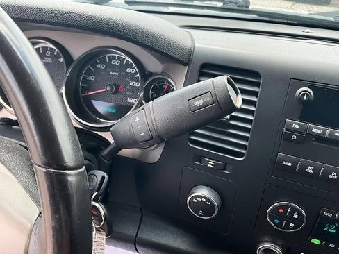 Used 2011 Chevrolet Silverado 1500 LT w/ All-Star Edition AWD/4WD image 19