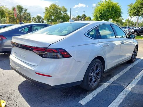 Used 2023 Honda Accord EX image 5