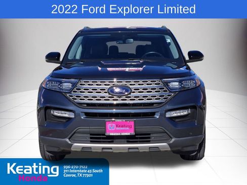 Used 2022 Ford Explorer Limited w/ Equipment Group 301A image 2