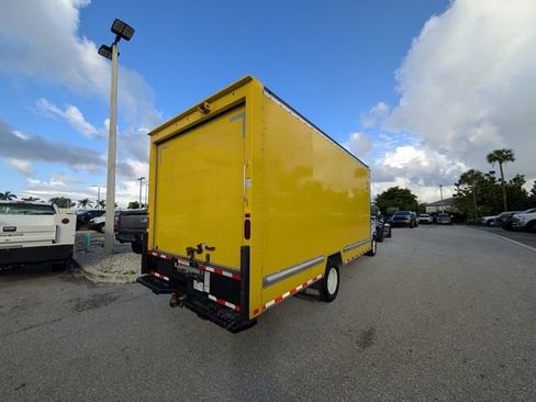 Used 2023 Ford E-350 and Econoline 350 Super Duty w/ Driver's Safety Package image 12