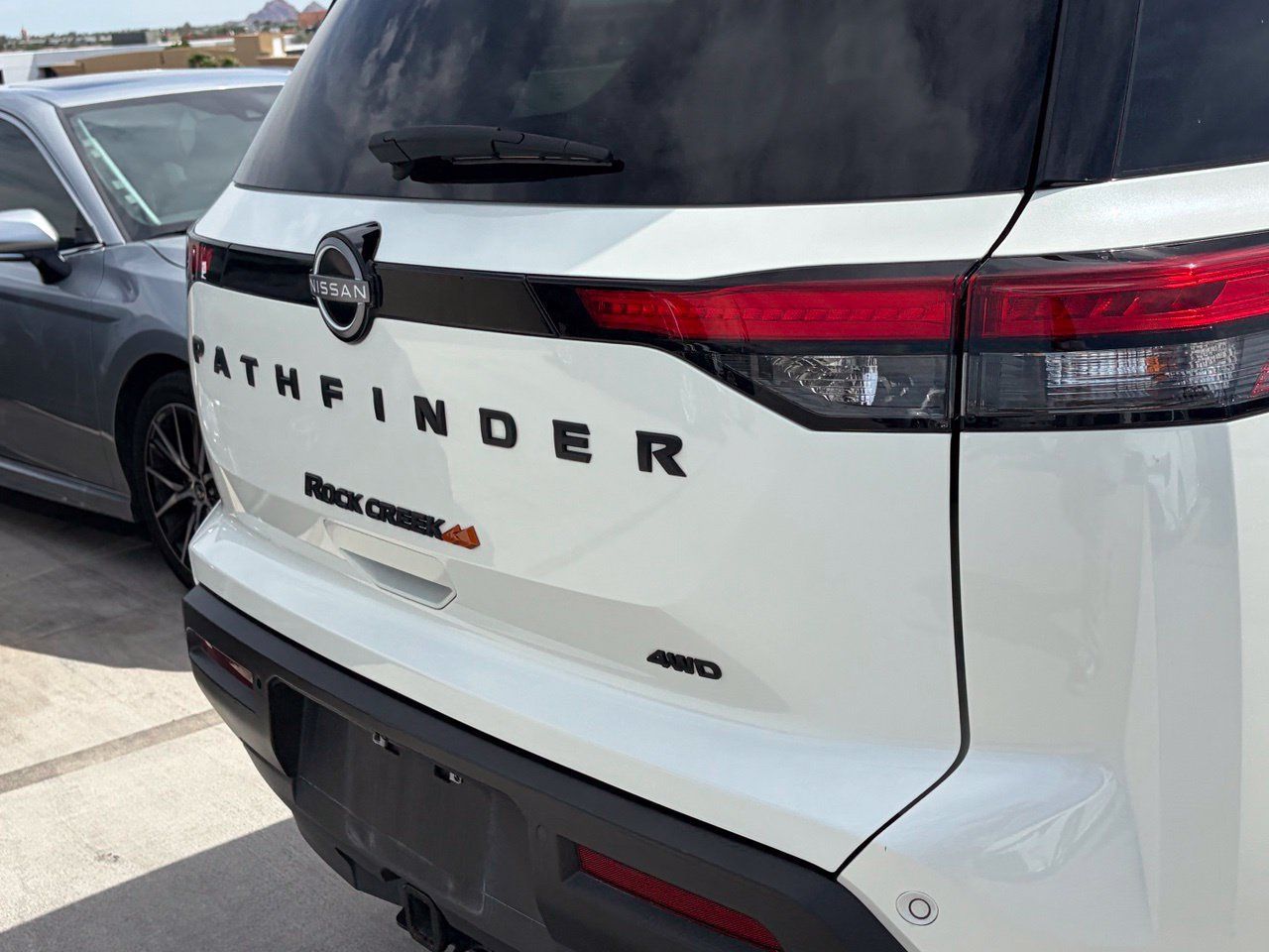 Used 2024 Nissan Pathfinder Rock Creek AWD/4WD image 4