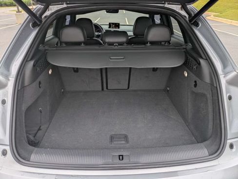 Used 2018 Audi Q3 2.0T Premium FWD image 12