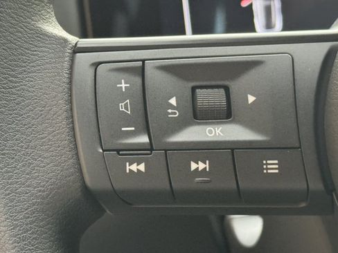New 2026 Nissan Kicks S FWD image 9