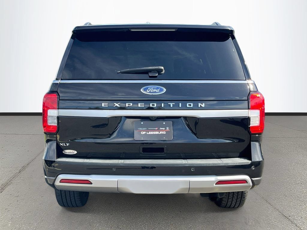 Used 2022 Ford Expedition XLT RWD image 6