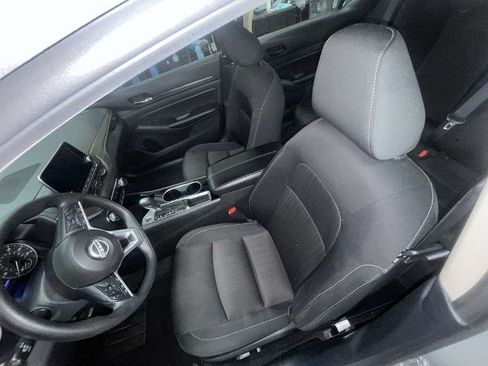 Certified 2024 Nissan Altima 2.5 SV image 11