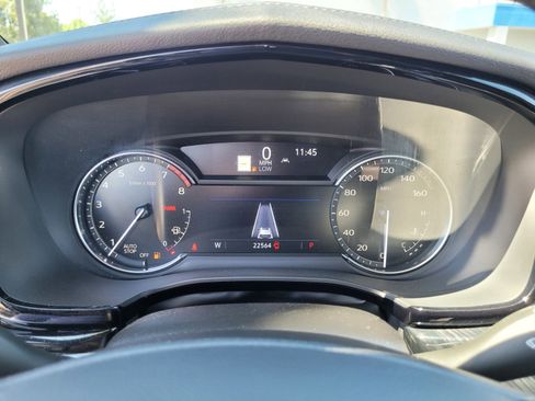 Certified 2025 Cadillac XT6 Premium Luxury FWD image 24