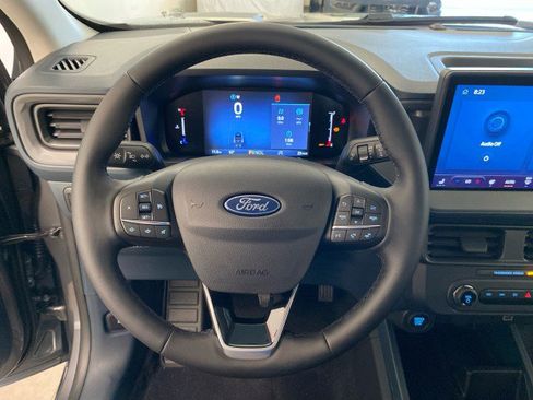 New 2025 Ford Maverick XLT w/ XLT Luxury Package image 18