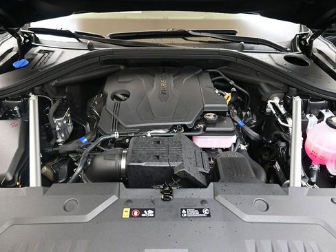 New 2026 Genesis GV70 2.5T Advanced image 10