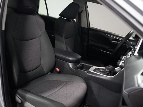 Certified 2024 Toyota RAV4 XLE w/ Convenience Package FWD image 28