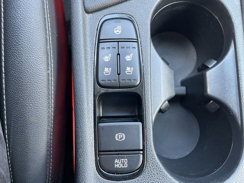 Used 2022 Kia Niro EX Premium FWD image 29