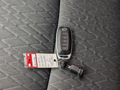 Certified 2026 Nissan Sentra SV w/ SV Convenience Package FWD image 20
