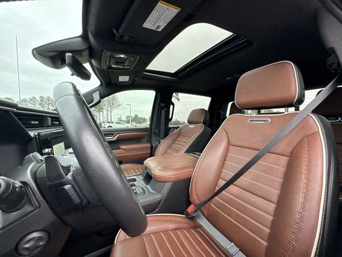 Used 2024 GMC Sierra 1500 Denali Ultimate image 28