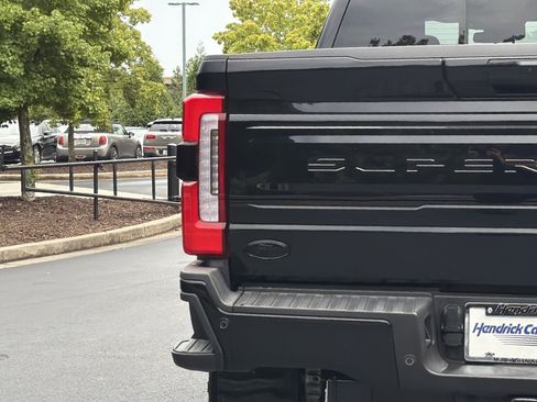Used 2026 Ford F250 Platinum w/ Tremor Off-Road Package AWD/4WD image 21