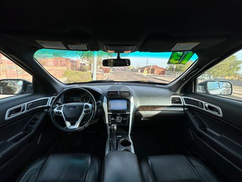 Used 2013 Ford Explorer Limited FWD image 13