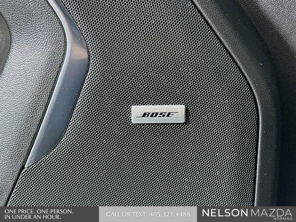 Used 2022 GMC Yukon XL AT4 AWD/4WD image 22