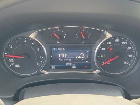 Used 2023 GMC Terrain SLE w/ Driver Convenience Package FWD image 12