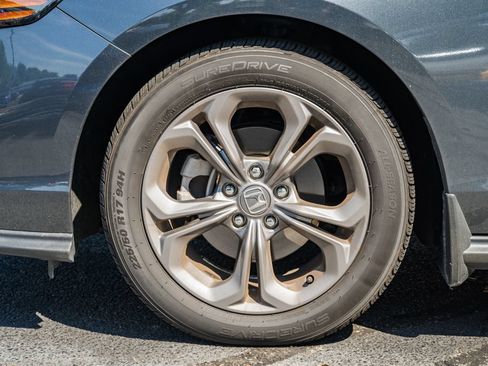 Used 2024 Honda Accord EX image 14