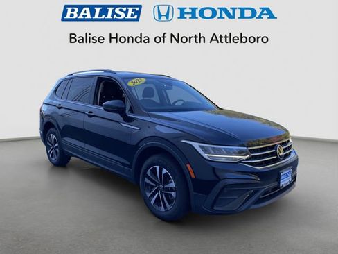 Used 2022 Volkswagen Tiguan S image 6