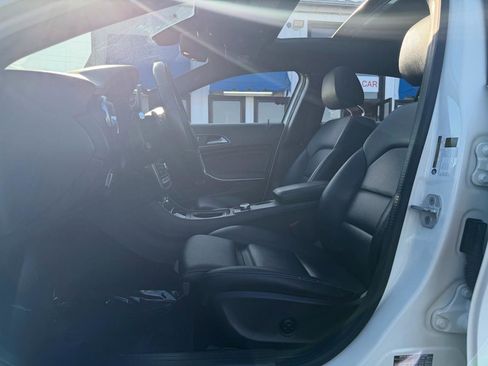 Used 2018 Mercedes-Benz GLA 250 4MATIC image 10