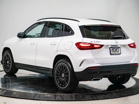 Used 2026 Mercedes-Benz GLA 250 image 2