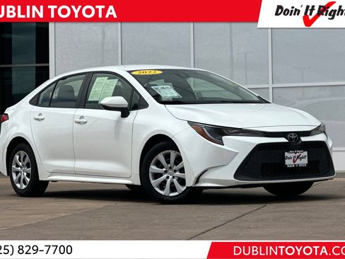 Used 2022 Toyota Corolla LE FWD image 1