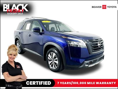 Used 2023 Nissan Pathfinder SL w/ Lighting Package (N92)