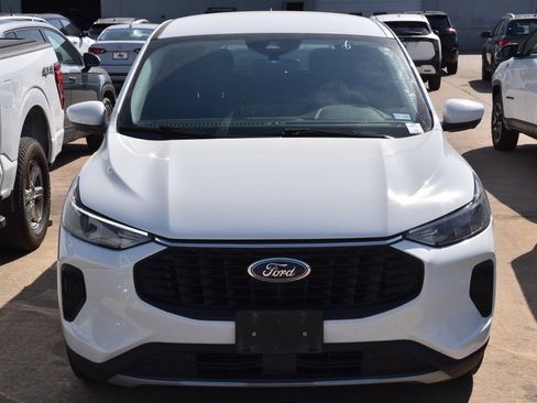 Certified 2023 Ford Escape Active w/ Tech Pack #2 image 3