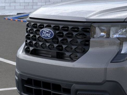 New 2026 Ford Maverick XL image 18